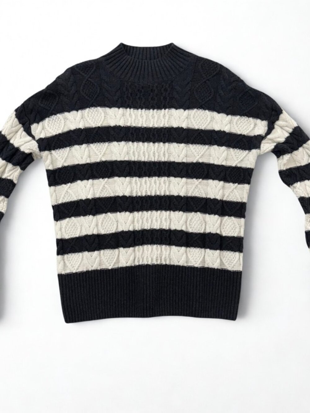 Tahari Women’s Black White Striped Cable Knit Sweater 100% Cotton Womens Size XS - Picture 10 of 10